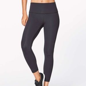 Wunder Under High-Rise Tight 25" 
Full-On Luxtreme Size 4